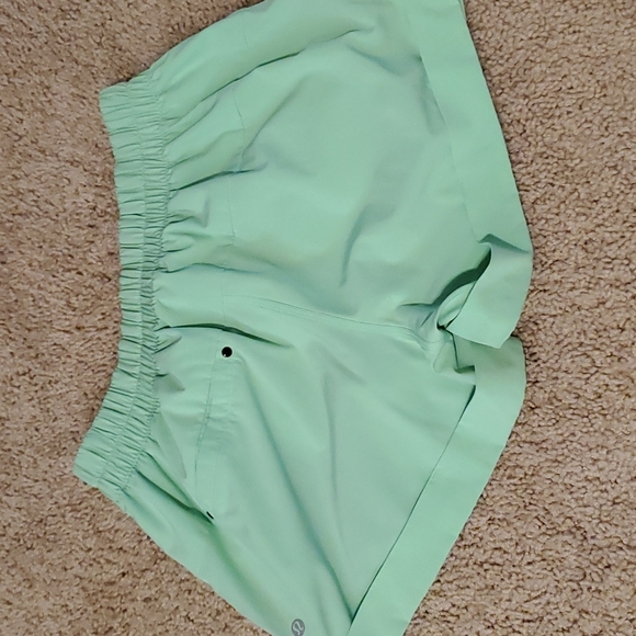 Lululemon Break Away shorts - Picture 2 of 3